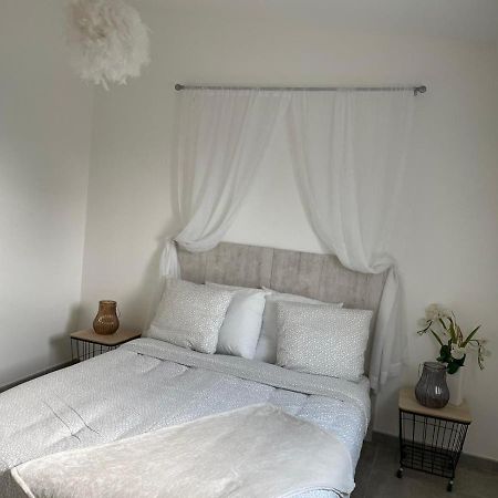 Appart Cocoon, Residence A.T.F Aulnay-sous-Bois Ngoại thất bức ảnh